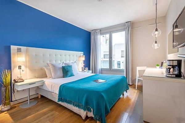 Marseille (13001) Au pied de la Porte d'Aix et du Vieux Port