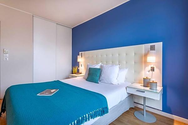 Marseille (13001) Au pied de la Porte d'Aix et du Vieux Port