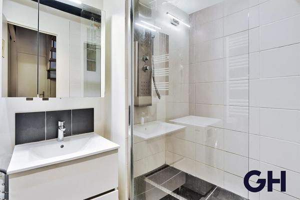 Local à Lyon 6ème de 60 m2