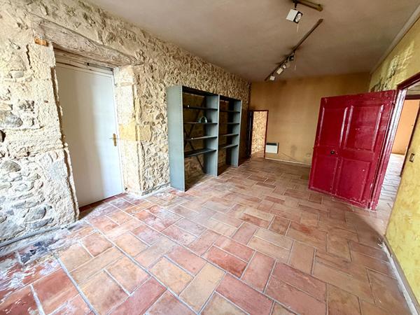 Maison de village de caractère de 220 m² avec jardin