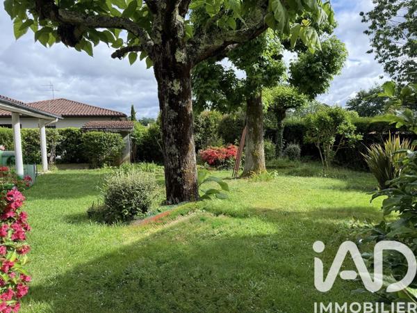 Maison à vendre 8 pièces 215 m² Pessac