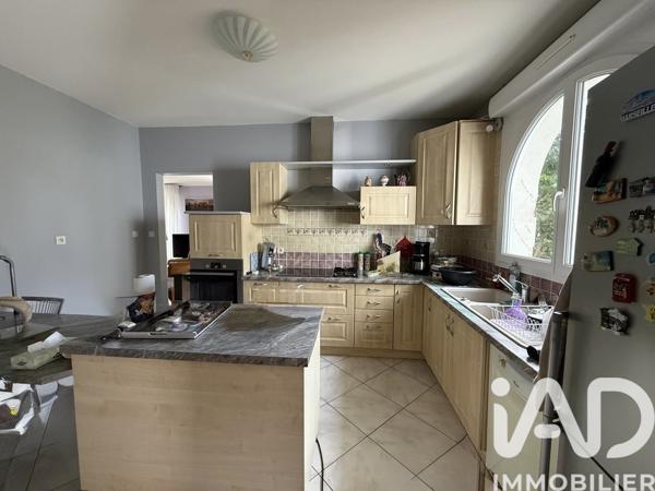Maison à vendre 8 pièces 215 m² Pessac