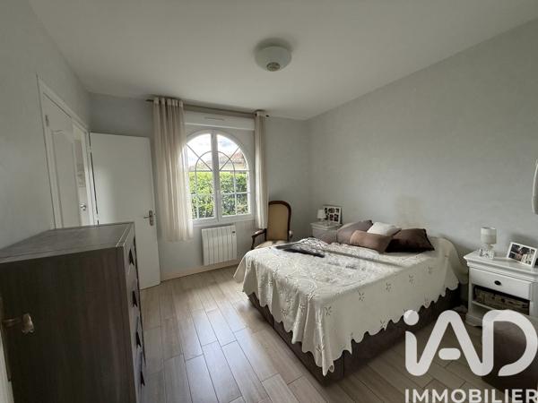 Maison à vendre 8 pièces 215 m² Pessac