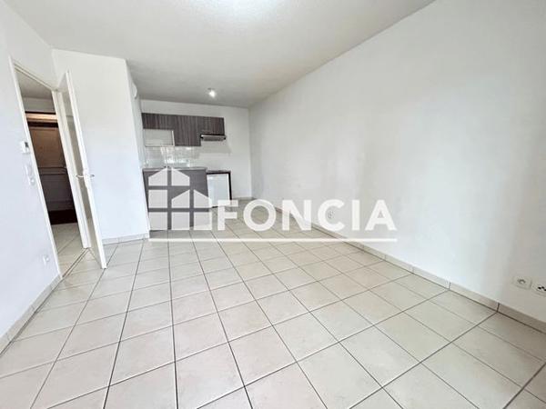 Location Appartement 2 pièces 40.1 m² - 620 PREMIERE AVENUE Antibes 06600