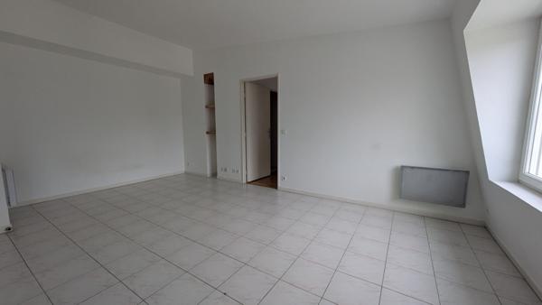 Appartement 2 pièces à vendre Périgny - 17180 / Réf: 275LR