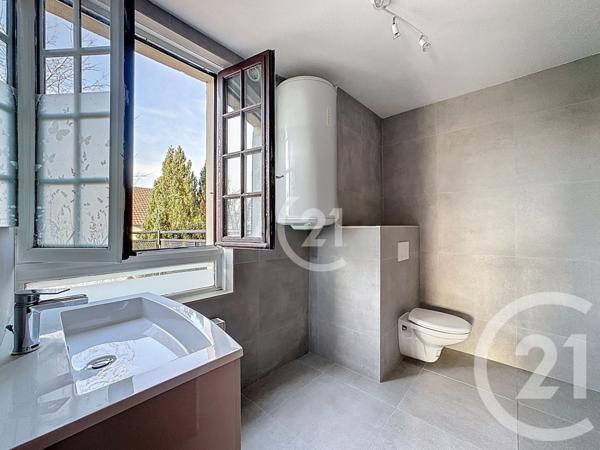 Appartement T4 à vendre  4 pièces - 86,90 m2 VALENTIGNEY - 25