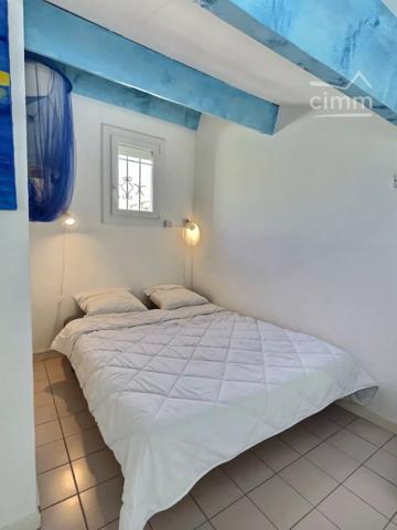 LOCATION SAISONNIERE: