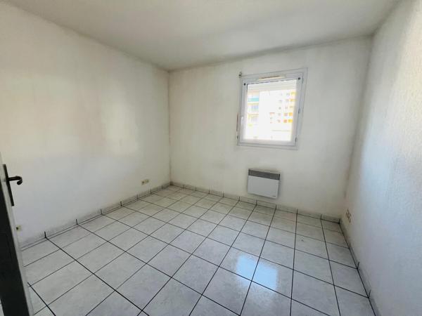 APPARTEMENT T2 (Parking+extérieur) Secteur Lycée Bon Secours