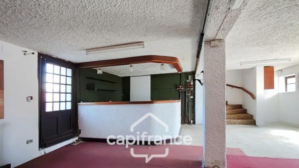 Maison type longère à Rénover 20 pièces (47)