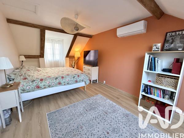 Maison à vendre 7 pièces 182 m² Le Coudray-Montceaux