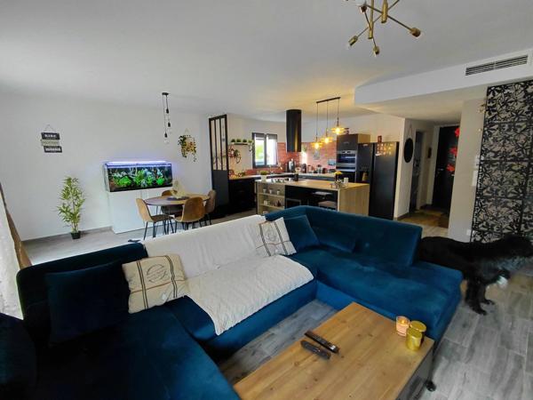 Vente Maison 4 pièces 94 m2 à Pourrières