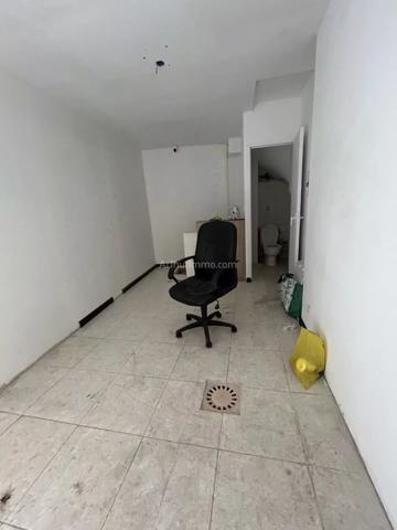 Location Local commercial 1 pièces 18 m2 à Aubagne