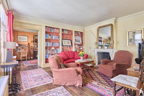 A vendre - appartement - 66 m² - Paris - 75007 - Bac/Grenelle