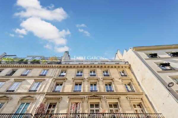A vendre - appartement - 66 m² - Paris - 75007 - Bac/Grenelle