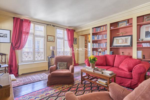 A vendre - appartement - 66 m² - Paris - 75007 - Bac/Grenelle