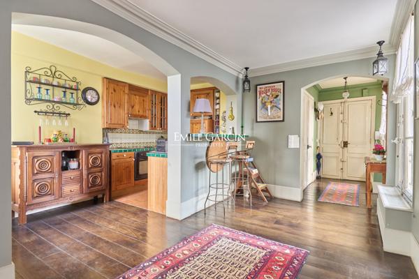 A vendre - appartement - 66 m² - Paris - 75007 - Bac/Grenelle