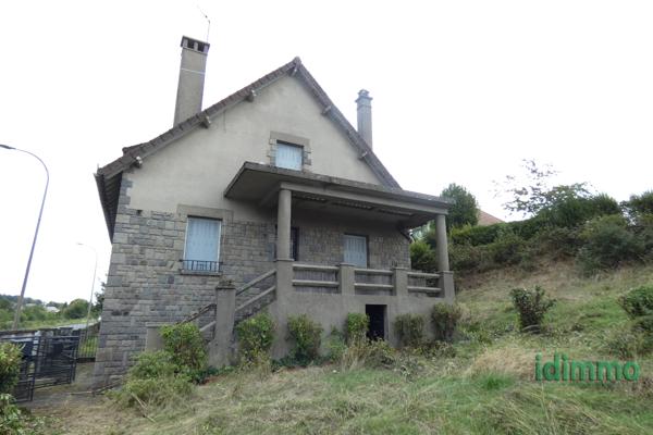 AURILLAC MAISON EN PIERRE Aurillac (15000)