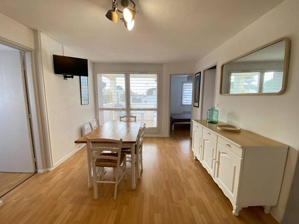 APPARTEMENT à VAUX SUR MER