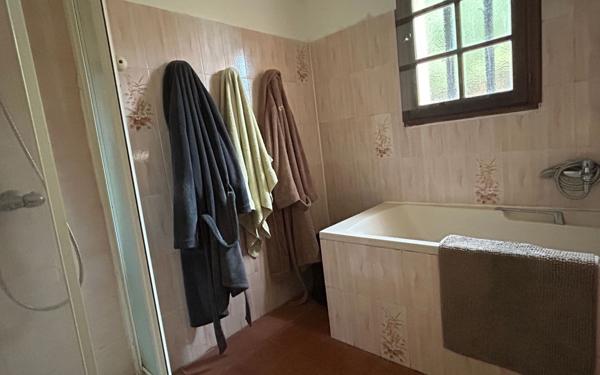 Maison à vendre    3 pièces • 67 m2 Vaison-la-Romaine