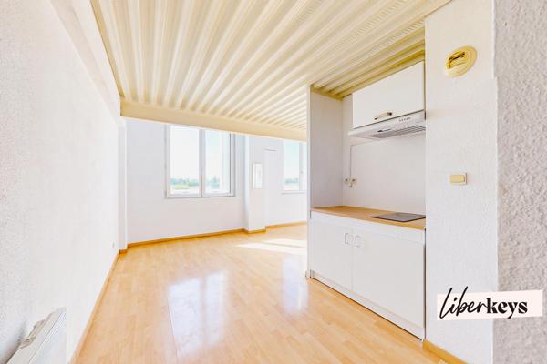 ✨ Appartement T2 en duplex lumineux avec place de parking fermé