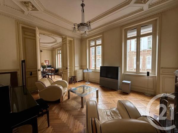 Maison à vendre  7 pièces - 313 m 2   AMIENS  - 80