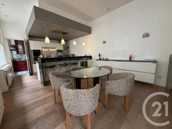 Maison à vendre  7 pièces - 313 m 2   AMIENS  - 80