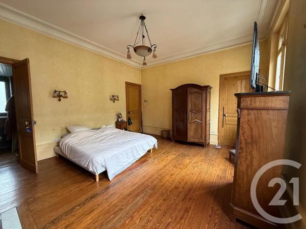 Maison à vendre  7 pièces - 313 m 2   AMIENS  - 80