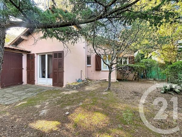 Maison à vendre  5 pièces - 86,33 m2 FREJUS - 83