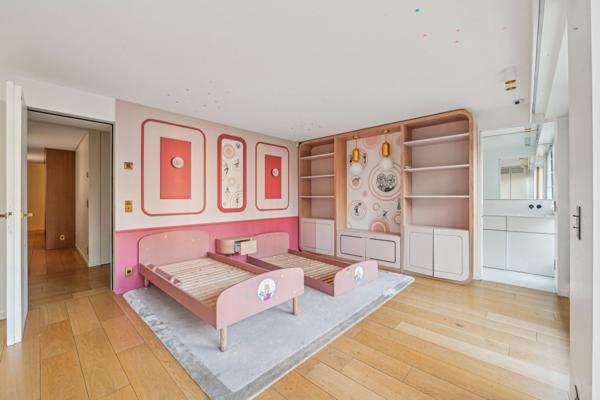 Vente Appartement de luxe Neuilly-sur-Seine 7 Pièces 253 m²