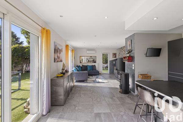 Maison à vendre 7 pièces 137 m² Vitrolles