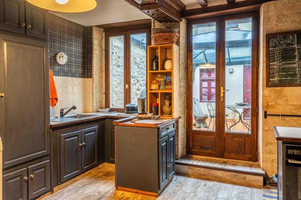 Vente Maison de luxe Bayeux 9 Pièces 338 m²