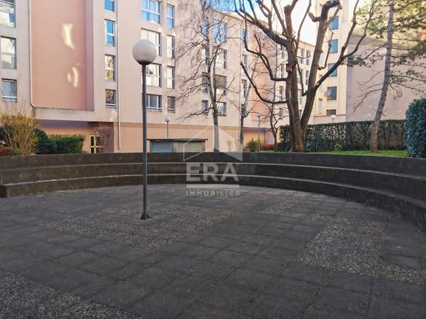 T3 traversant de 78m² avec 2 balcons