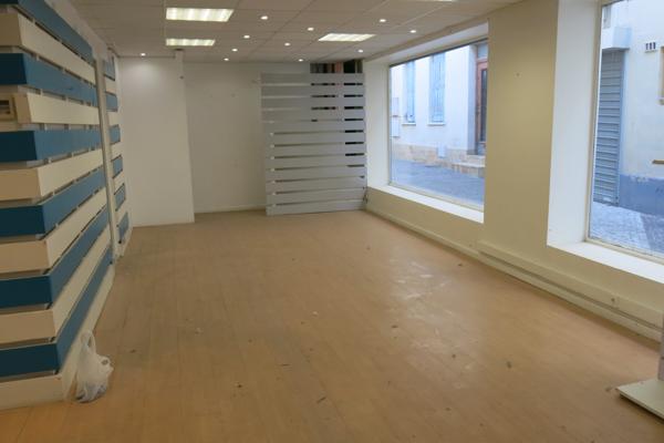 Immeuble centre ville Le Grau-du-Roi (30240)