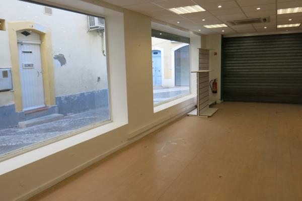 Immeuble centre ville Le Grau-du-Roi (30240)