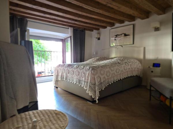 LYON 2 - COEUR AINAY | DUPLEX DE CHARME / 70,52 M² - LYON