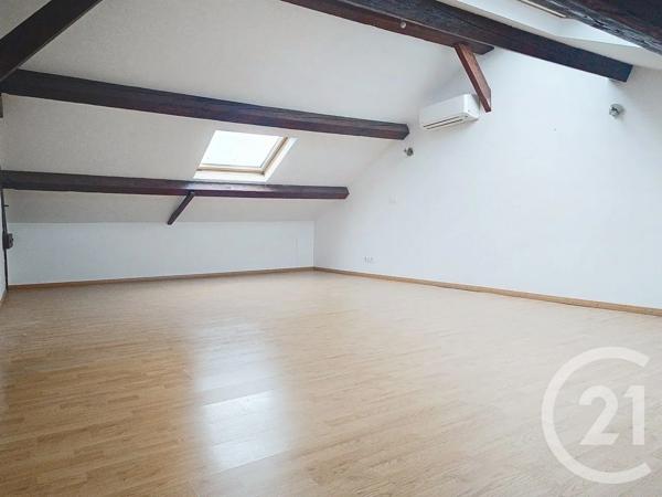 Appartement à vendre  3 pièces - 56,10 m 2   CHALONS EN CHAMPAGNE  - 51