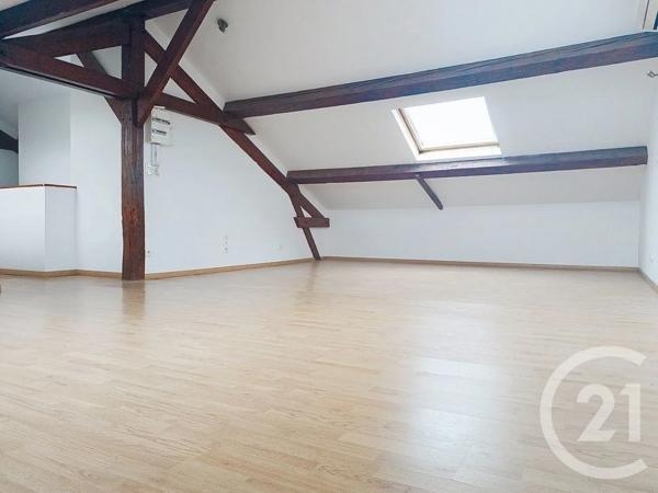 Appartement à vendre  3 pièces - 56,10 m 2   CHALONS EN CHAMPAGNE  - 51