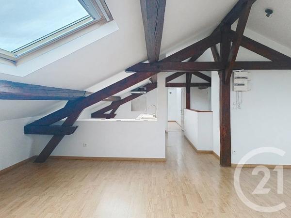 Appartement à vendre  3 pièces - 56,10 m 2   CHALONS EN CHAMPAGNE  - 51