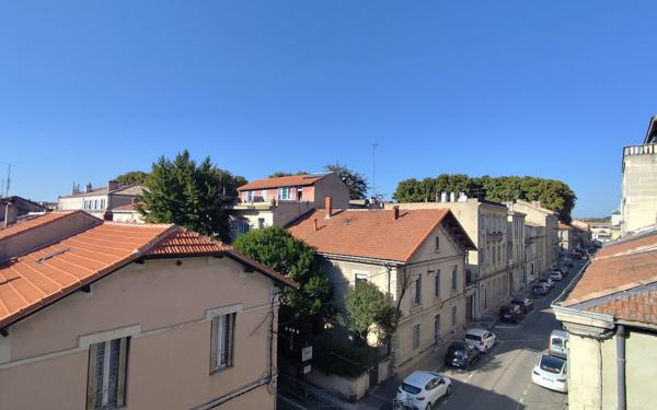 Appartement à vendre    2 pièces • 45 m2 Avignon
