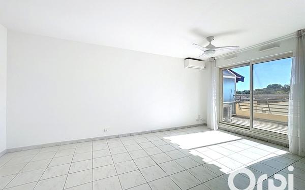 Appartement à vendre    2 pièces • 46,23 m2 Villeneuve-Loubet