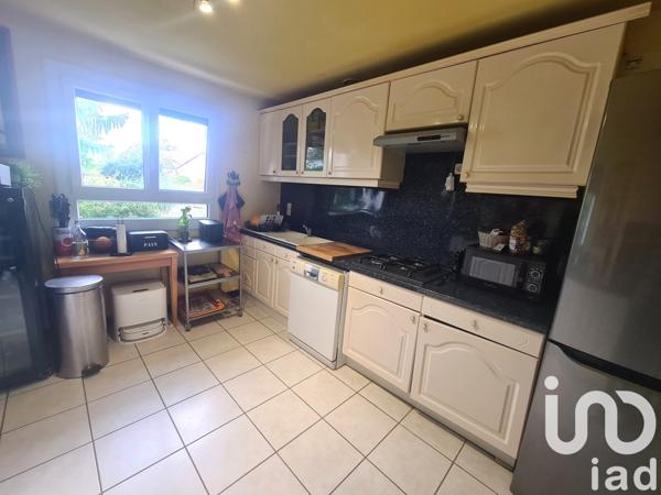 Maison à vendre 6 pièces 99 m² Sainte-Savine