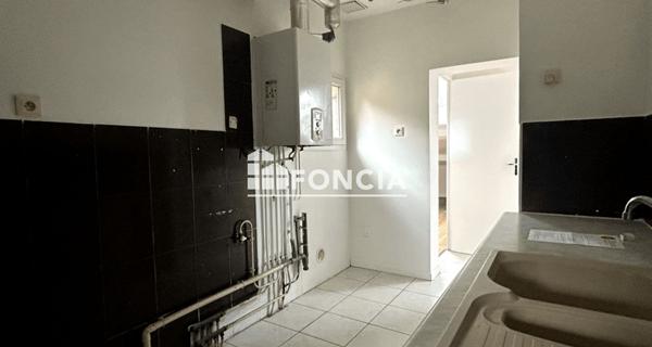 À vendre Studio 27 m² - Bordeaux 33100