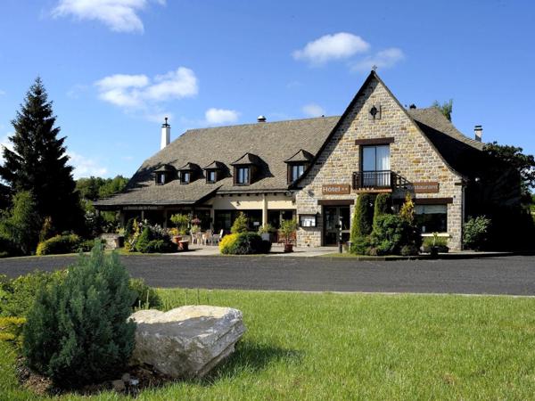Neuvéglise (15260) Investissement ou projet familial – Murs d’hôtel / restaurant au cœur du Cantal