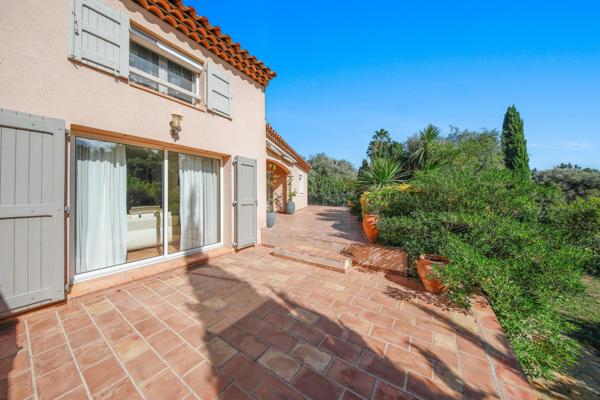 Vente Maison de luxe Ollioules 7 Pièces 186 m²