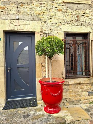 Maison à vendre à Sauvagnat-Sainte-Marthe dans le Puy-de-Dôme (63500), ref : 2026-75-2026082