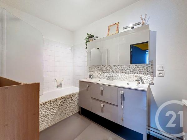 Appartement F5 à vendre  5 pièces - 91,97 m2 CLERMONT FERRAND - 63