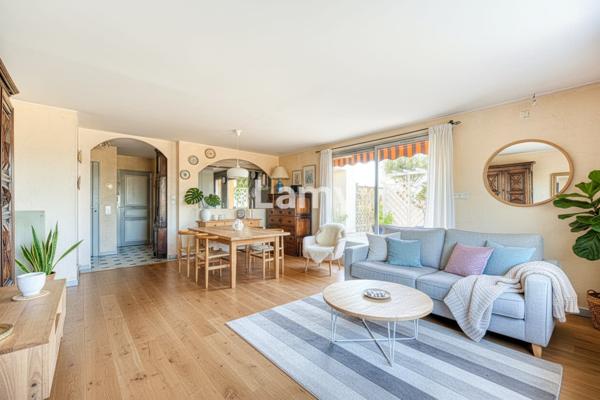 Appartement avec parking, cave et garage