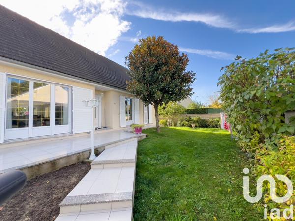 Maison 4 pièces de 157 m² à Brie-Comte-Robert (77170)