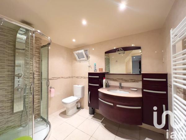 Maison 4 pièces de 157 m² à Brie-Comte-Robert (77170)