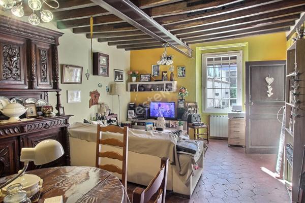 Maintenon proche maison anienne avec grange